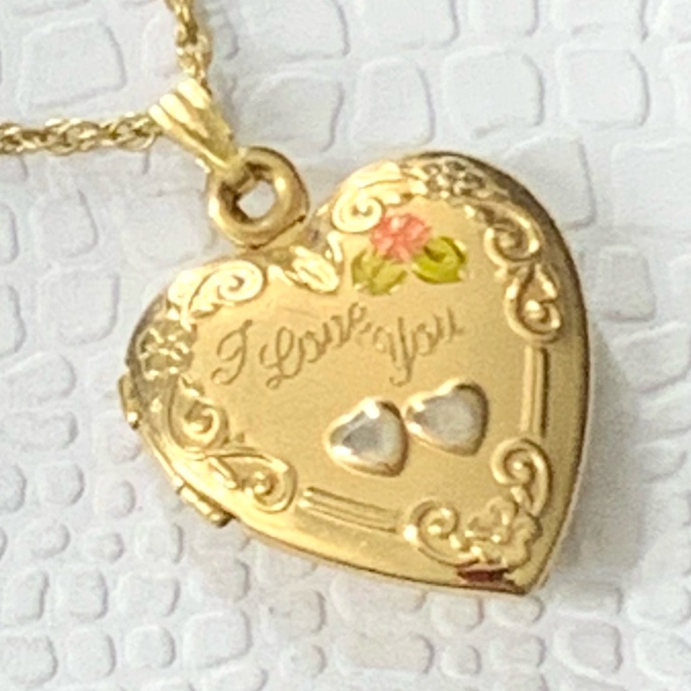 1/20 14K Gold I Love You Locket Pendant Necklace 16”